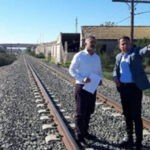 Lorca high-speed train development progresses with new funding, ensuring efficient track construction and improved transport links between Andalucía and Murcia.