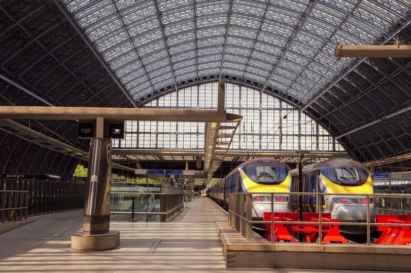 A direct London train link to six European cities may soon become a reality. This expansion could transform international travel, offering faster and greener alternatives to air transport. A direct London train link to six European cities may soon become a reality. This expansion could transform international travel, offering faster and greener alternatives to air transport.