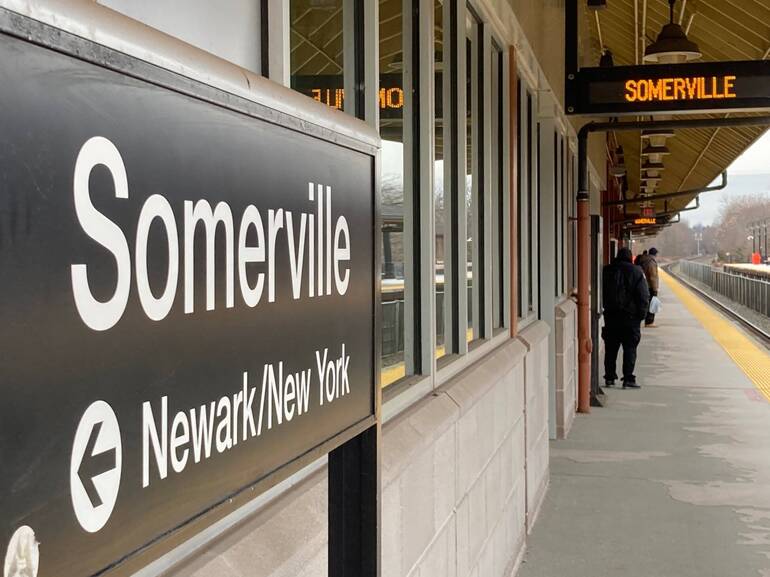 Lawmakers are pushing for improved commuting options on the Raritan Valley Line to eliminate train transfers. This change could significantly reduce travel time for thousands of daily passengers. Lawmakers are pushing for improved commuting options on the Raritan Valley Line to eliminate train transfers. This change could significantly reduce travel time for thousands of daily passengers.