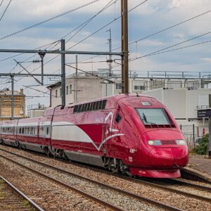 Eurostar has canceled its direct summer train to Marseille, affecting many travelers. The decision forces Dutch and Belgian passengers to change trains, making journeys longer