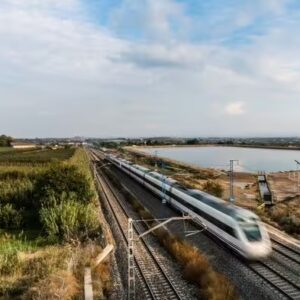 A £743M Porto-Vigo railway update slashes travel times and boosts tourism fast. Portugal and Spain actively drive this bold cross-border project forward now.