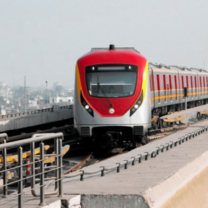 Влада Лахора оголосила про початок будівництва другої лінії метро. Проєкт вартістю 600 мільярдів ₨ стартує найближчим часом у місті.