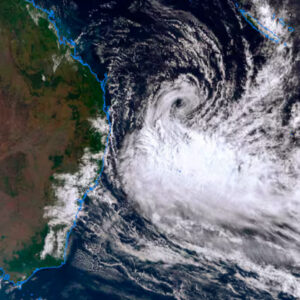 Queensland Rail stops SEQ trains tonight because Tropical Cyclone Alfred approaches fast. Strong winds and heavy rain force this urgent suspension after the last service.