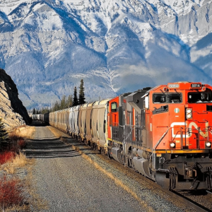 Рада в США схвалила злиття Canadian National з Iowa Northern у грудні. Угода зміцнює логістику та відкриває нові можливості для клієнтів.