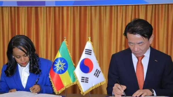 Ethiopian Railways Corporation and South Korean operator Korail signed a memorandum of understanding. This document strengthens the partnership between both organizations and sets the stage for future agreements. Ethiopian Railways Corporation and South Korean operator Korail signed a memorandum of understanding. This document strengthens the partnership between both organizations and sets the stage for future agreements.