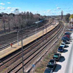 Poland’s PKP Polskie Linie Kolejowe launches a tender for Krakow-Warsaw rail upgrades. The project targets a 50-kilometer stretch between Krakow Główny and Tunel