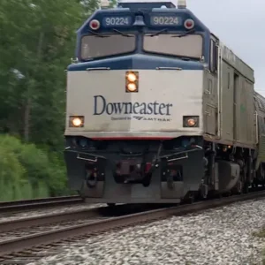 CSX Transportation launches the Downeaster railroad upgrade to enhance 124 miles of tracks. Crews will begin replacing 130,000 railroad ties on April 1 across Massachusetts to Brunswick.