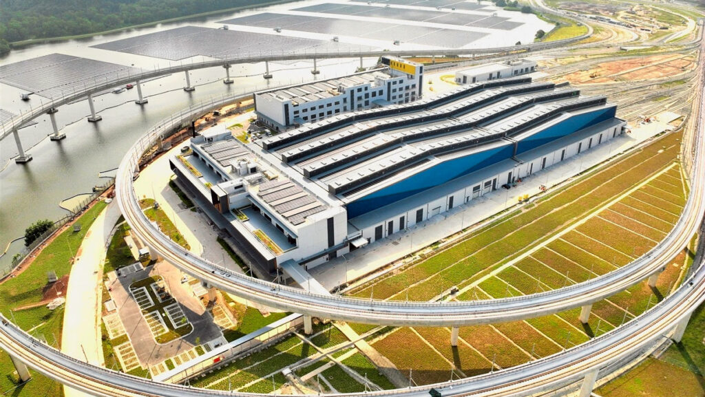 Singapore launched the Singapore Rail Test Centre with a new phase in Tuas. Singapore launched the Singapore Rail Test Centre with a new phase in Tuas.