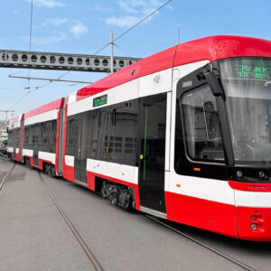 Škoda Group will supply Brno with Trams ForCity Smart 45T, totaling 40 units. The city’s transport operator, DPMB, received the first tram on March 26, 2025