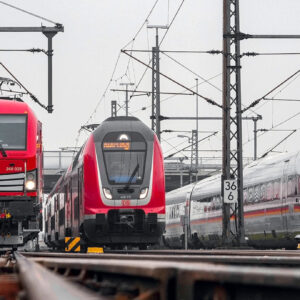 Железные дороги Германии подвели итоги первых 100 дней после реконструкции линии Riedbahn.