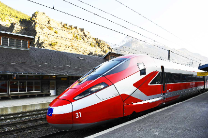 FS Group FS Group resumes its Frecciarossa service for Milan-Paris after a long pause. The route, stopped since August 2023 due to a landslide, now runs again