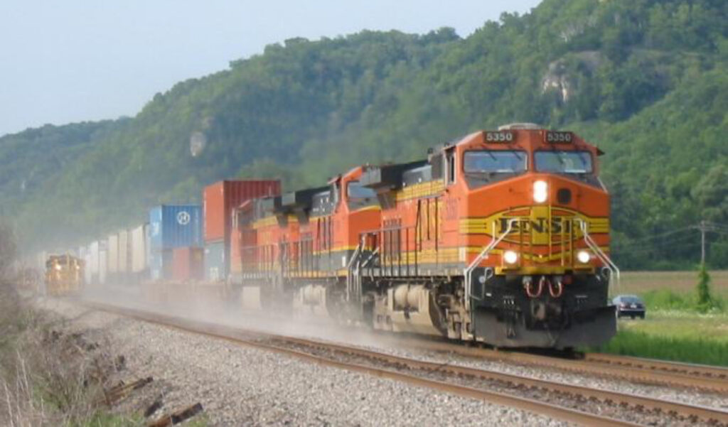 BNSF and Norfolk Southern launch the Pacific Northwest intermodal service with key ports. This collaboration, announced April 02, 2025, speeds up shipping by three days to Chicago