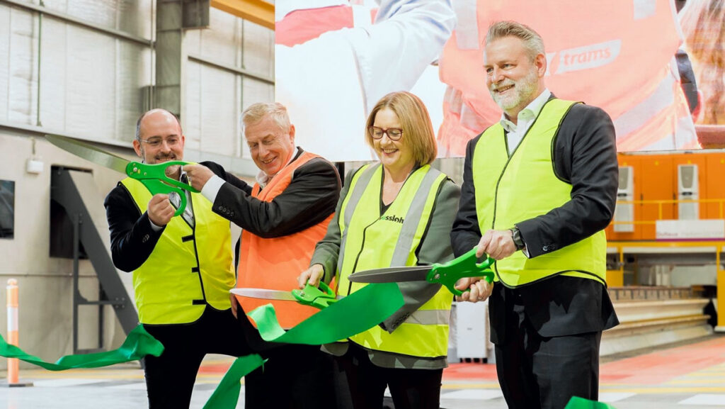 Vossloh запустила современный завод в Австралии, в городе Бендиго, штат Виктория. Он обеспечит поставки для крупных железнодорожных проектов региона Vossloh запустила современный завод в Австралии, в городе Бендиго, штат Виктория. Он обеспечит поставки для крупных железнодорожных проектов региона