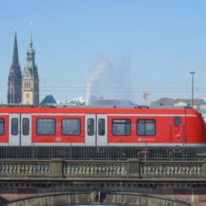Alstom has secured a €60 million ($66.5 million) contract from S-Bahn Hamburg to enhance the digital capabilities of 82 BR 490 S-Bahn trains