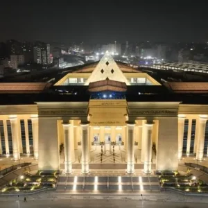 Egypt has signed a $235 million deal with Progress Rail (PRL) to modernize 100 locomotives, including supplying spare parts and providing technical support for 15 years