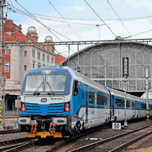 Trial operation of the innovative ComfortJet trains has begun in the Czech Republic, with passenger services running from April 15 on the Prague – Ostrava – Bohumín route.