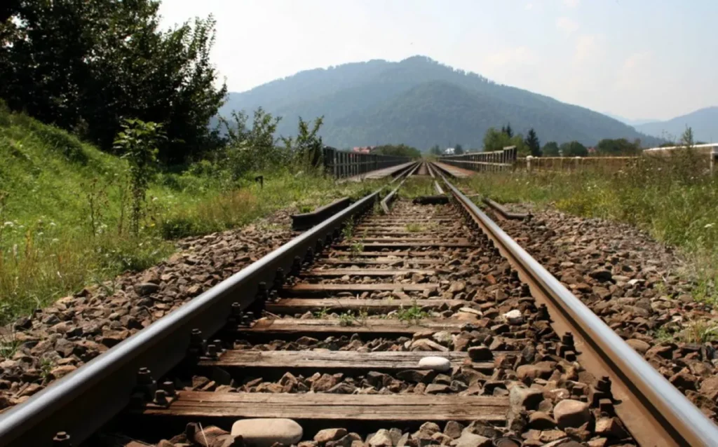 Azerbaijan is rapidly expanding its railway infrastructure to strengthen its position as a major transit hub between Europe and Asia. Azerbaijan is rapidly expanding its railway infrastructure to strengthen its position as a major transit hub between Europe and Asia.