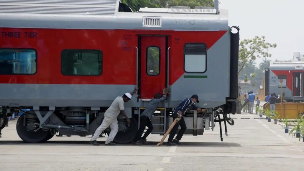 In the 2024/25 financial year, Indian Railways reached a record output of 7,134 passenger coaches, exceeding the previous year’s result by 9% In the 2024/25 financial year, Indian Railways reached a record output of 7,134 passenger coaches, exceeding the previous year’s result by 9%