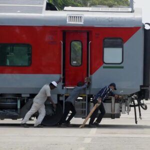 У фінансовому році 2024/25 Indian Railways досягла рекордного обсягу виробництва — 7134 пасажирських вагонів, перевищивши показник попереднього року на 9%