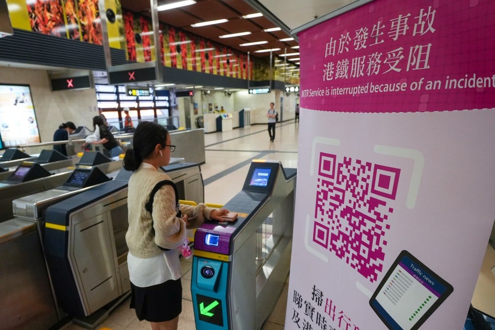 Hong Kong’s East Rail line experienced a major service disruption on Sunday, lasting over six hours because engineering crews worked to remove a faulty train blocking the tracks between two stations