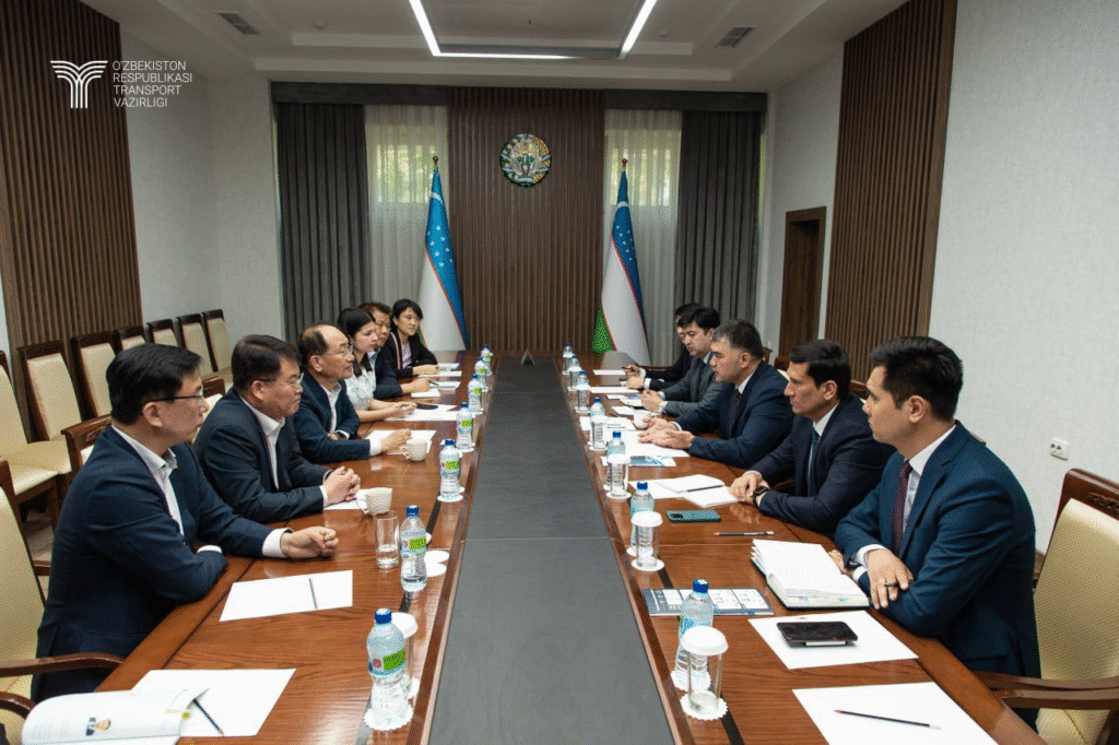 Uzbekistan and South Korea are accelerating cooperation on High-Speed Rail by launching feasibility talks for a new passenger line between Tashkent and Samarkand. Uzbekistan and South Korea are accelerating cooperation on High-Speed Rail by launching feasibility talks for a new passenger line between Tashkent and Samarkand.