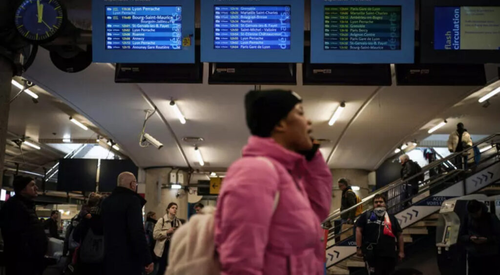 French Rail Unions have announced a nationwide strike from 5 to 11 May, targeting scheduling changes and wage dissatisfaction during the busy holiday period French Rail Unions have announced a nationwide strike from 5 to 11 May, targeting scheduling changes and wage dissatisfaction during the busy holiday period