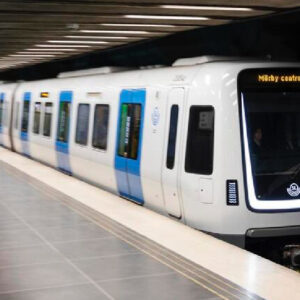 Alstom уклала п’ятирічне стратегічне партнерство зі Storstockholms Lokaltrafik щодо модернізації та підтримки цифрових систем у мережі метро Стокгольма, щоб підвищити надійність обслуговування та зручність для пасажирів