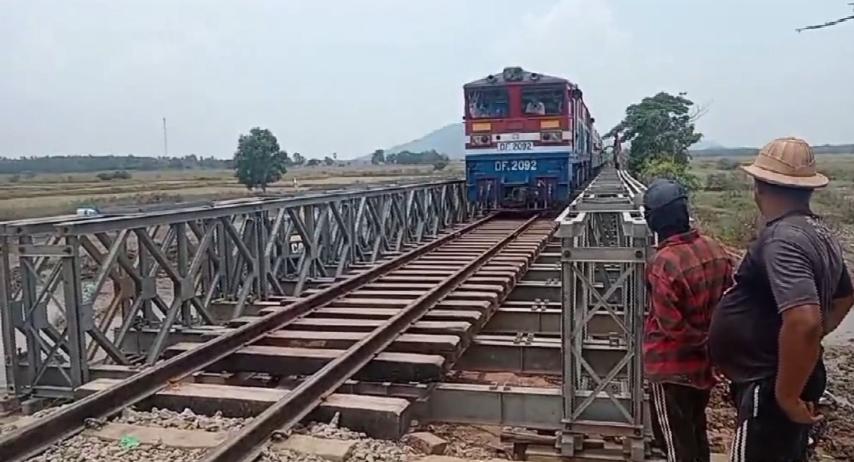 Train services on the Bago-Mawlamyine railway line resumed after urgent repairs to a bridge damaged in a landmine explosion near Bilin Township on May 6. Train services on the Bago-Mawlamyine railway line resumed after urgent repairs to a bridge damaged in a landmine explosion near Bilin Township on May 6.