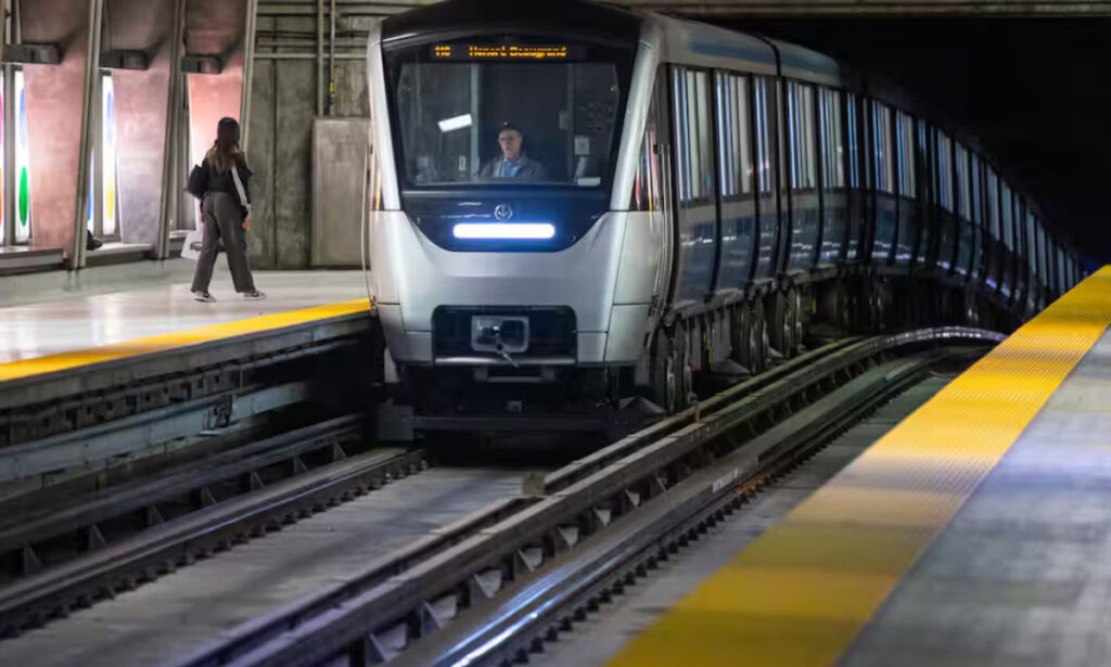 Metro Montreal experienced a significant disruption Thursday morning as the entire Blue Line shut down for 90 minutes due to an electrical equipment failure. Metro Montreal experienced a significant disruption Thursday morning as the entire Blue Line shut down for 90 minutes due to an electrical equipment failure.