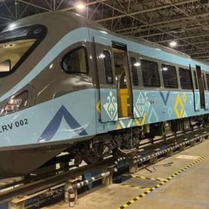 Астана получила первые поезда для LRT — два состава прибыло из Китая, их доставила компания CRRC Tangshan в рамках реализации крупного транспортного проекта в столице Казахстана