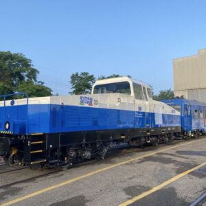 Італійська компанія SITAV представила водневий локомотив на виставці Hydrogen Expo, повідомивши, що прототип уже пройшов початкові етапи сертифікації та готовий до подальших випробувань