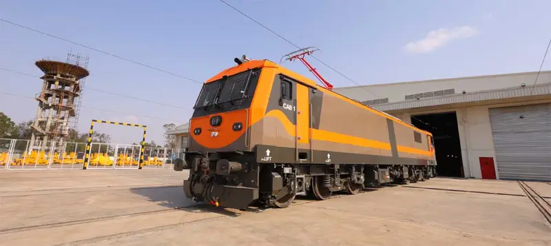 India has launched its first 9000 HP electric freight locomotive, marking a major step in its sustainable transport strategy and reinforcing the country’s commitment to reducing emissions through green rail development. India has launched its first 9000 HP electric freight locomotive, marking a major step in its sustainable transport strategy and reinforcing the country’s commitment to reducing emissions through green rail development.