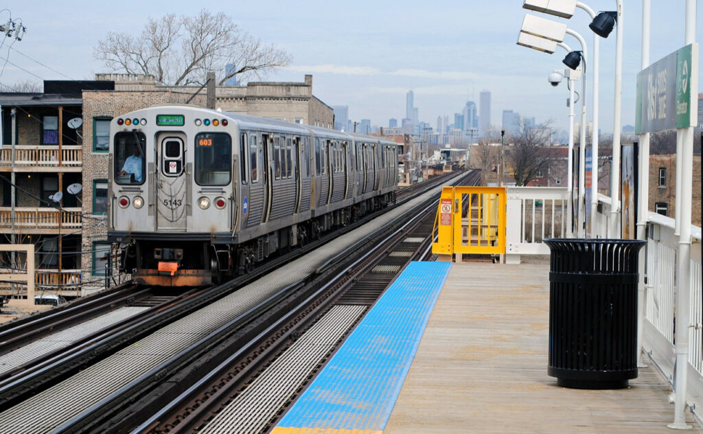 Chicago Transit Faces Major Cuts After Budget Failure Chicago Transit Faces Major Cuts After Budget Failure