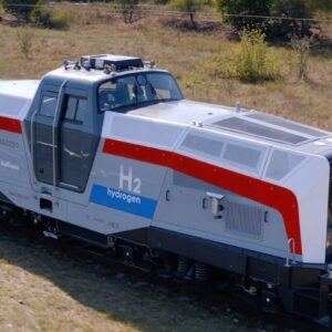 Польский оператор KD начал консультации по закупке новых поездов, чтобы заменить устаревший парк на неэлектрифицированных маршрутах и перейти на более экологичные технологии.