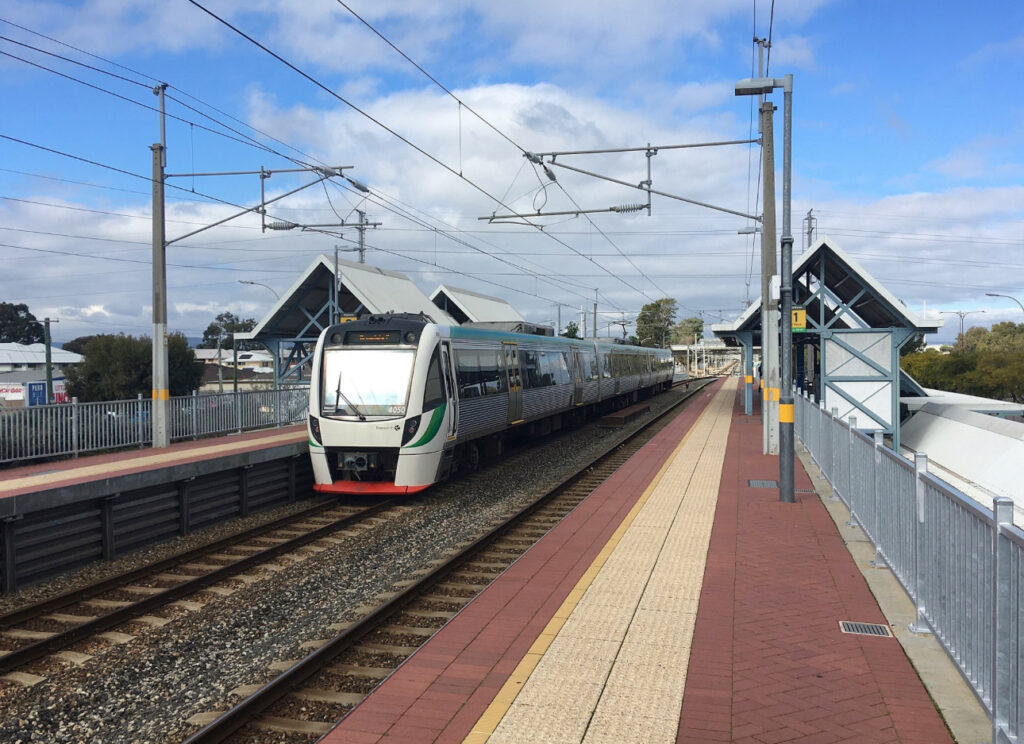 Free travel on the Armadale Line will continue for regular passengers still impacted by the ongoing closure, following the government’s announcement of a $1.4 million budget extension