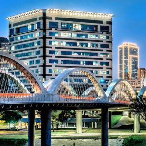 Техас может потерять пассажирский поезд Amtrak Heartland Flyer уже 1 октября 2025 года, если власти штата не выделят необходимые средства на продолжение маршрута между Форт-Уэртом и Оклахома-Сити.