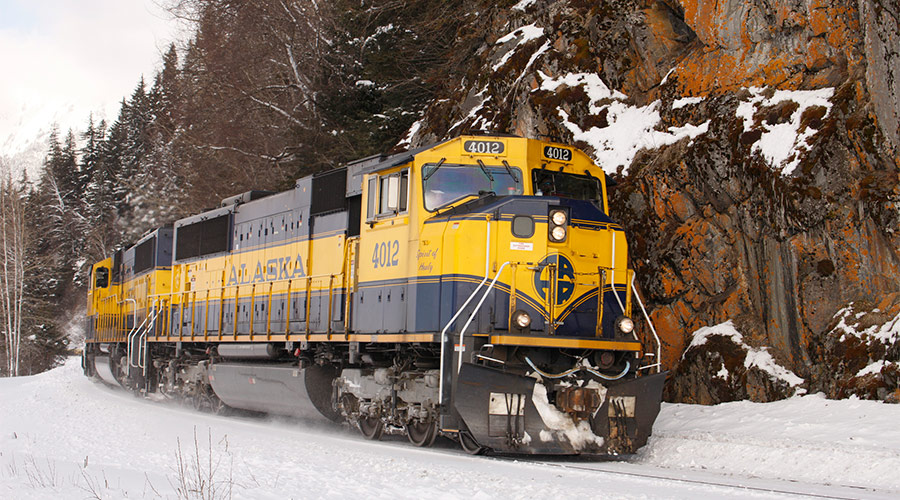 An Alaska Railroad freight train derailed near the Curry loop track, 22 miles north of Talkeetna, puncturing a diesel tank but causing no injuries An Alaska Railroad freight train derailed near the Curry loop track, 22 miles north of Talkeetna, puncturing a diesel tank but causing no injuries