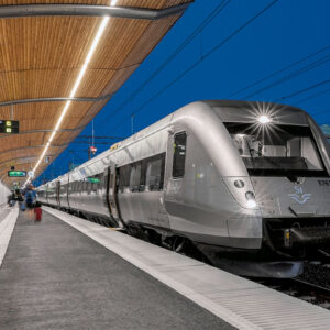 Залізниці Швеції завершили перехід на хмарну платформу IVU.cloud, що стало важливим етапом цифрової трансформації транспортної системи країни.