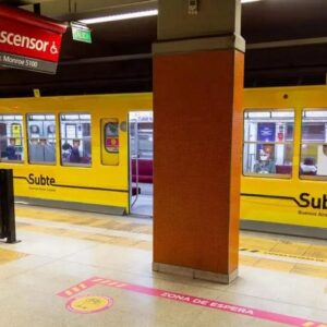 Buenos Aires selected Chinese firm CRRC Changchun Railway Vehicles as the supplier of metro trains in what marks the largest fleet renewal for Line B since the early 2000s.