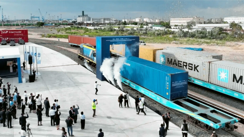 The container terminal in Aktau port began operations in June 2025 and will handle up to 240,000 TEU annually, strengthening the transit potential of the TITR corridor The container terminal in Aktau port began operations in June 2025 and will handle up to 240,000 TEU annually, strengthening the transit potential of the TITR corridor