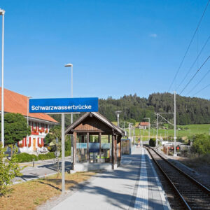 Компанія Siemens уклала контракт з оператором BLS Netz на суму $118 млн для впровадження системи ETCS рівня 2 та цифрових рішень на регіональній залізничній мережі Швейцарії.