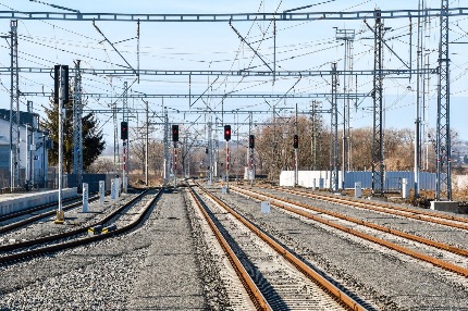 Arriva Group has secured a €750 million contract from the Czech Ministry of Transport to operate long-distance electric trains from December 2028 Arriva Group has secured a €750 million contract from the Czech Ministry of Transport to operate long-distance electric trains from December 2028