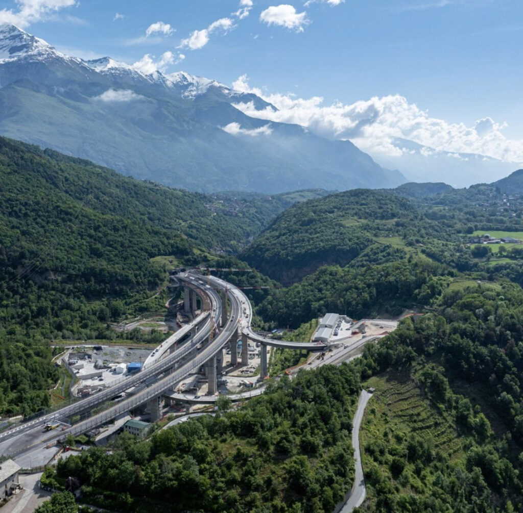 EU transport funding must remain centralized under CEF III to avoid delays in completing key corridors vital for Europe’s economy, climate goals, and transport integration