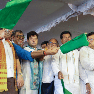 The new Gwalior to Bengaluru train cuts travel time and opens direct access to India’s IT capital for students, professionals, and families across Madhya Pradesh.