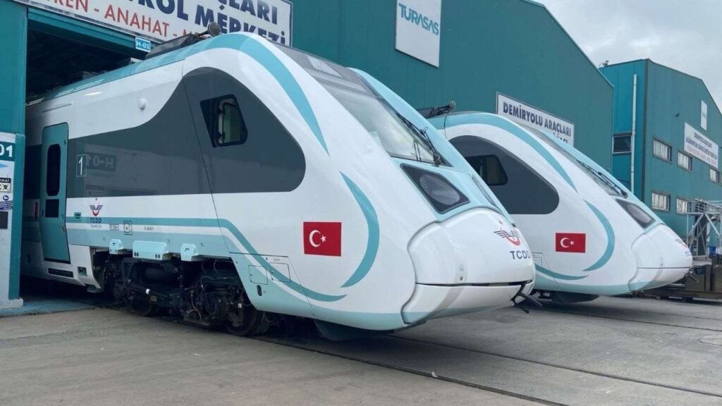 Aselsan уклала нові контракти на постачання тягових систем і компонентів для поїздів і трамваїв, посиливши позиції Туреччини в залізничному машинобудуванні Aselsan уклала нові контракти на постачання тягових систем і компонентів для поїздів і трамваїв, посиливши позиції Туреччини в залізничному машинобудуванні