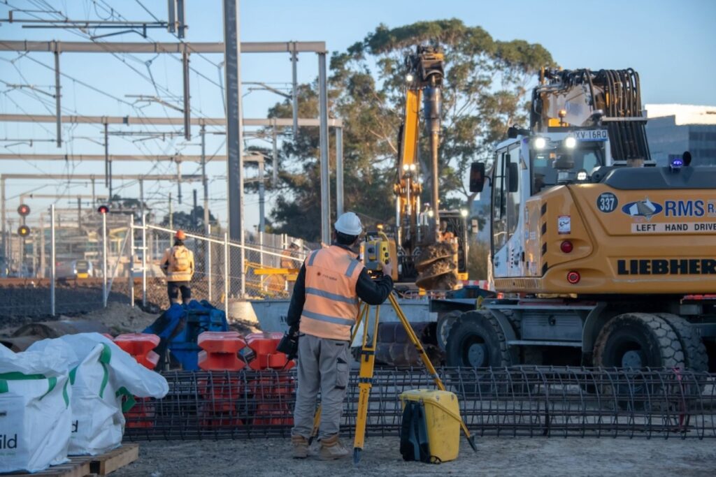 Works on the Webster Street level crossing in Dandenong have gained momentum as crews ramp up site activity and prepare for full-scale construction of a road underpass. Works on the Webster Street level crossing in Dandenong have gained momentum as crews ramp up site activity and prepare for full-scale construction of a road underpass.
