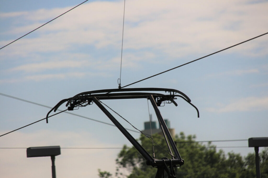 The European Union has approved funding to electrify the first railway segment in Moldova, advancing the country’s integration with the European transport system through this strategic infrastructure upgrade. The European Union has approved funding to electrify the first railway segment in Moldova, advancing the country’s integration with the European transport system through this strategic infrastructure upgrade.