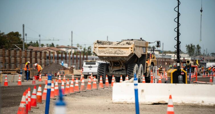 The BART Silicon Valley Phase II just received a $100 million boost, moving the project one step closer to extending rail service deep into San José. The BART Silicon Valley Phase II just received a $100 million boost, moving the project one step closer to extending rail service deep into San José.