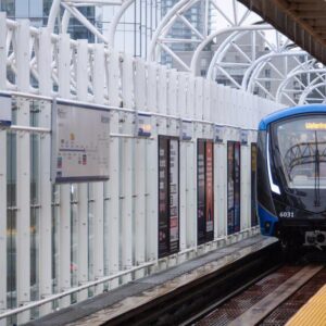 Поїзд Mark V у метро Ванкувера: новий рівень комфорту