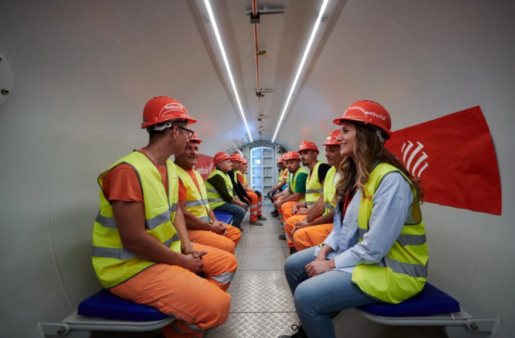 Webuild Finishes Hyperbaric Rail Tunnel on Naples–Bari Line Webuild Finishes Hyperbaric Rail Tunnel on Naples–Bari Line
